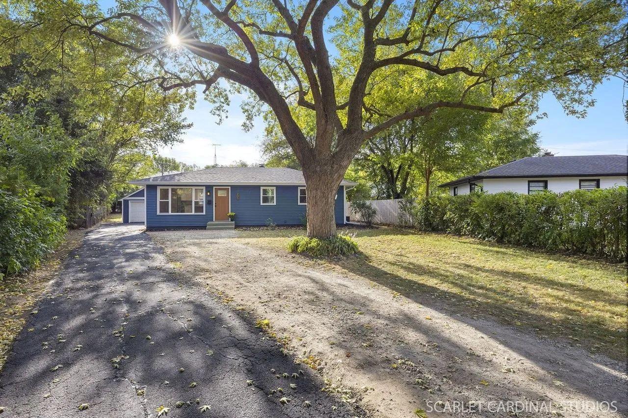 701 W Charles St, Plano