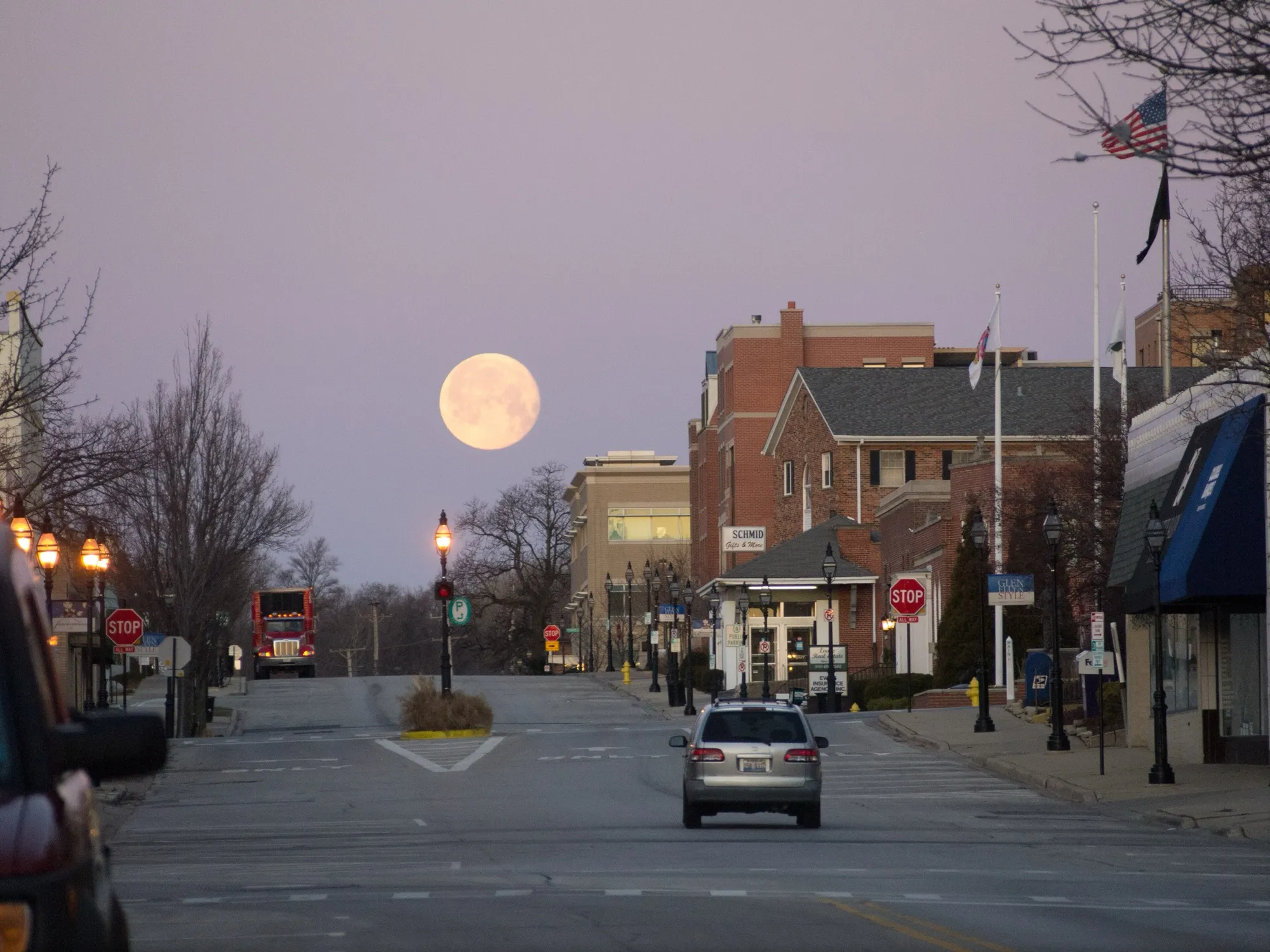 Pennsylvania Avenue at dawn